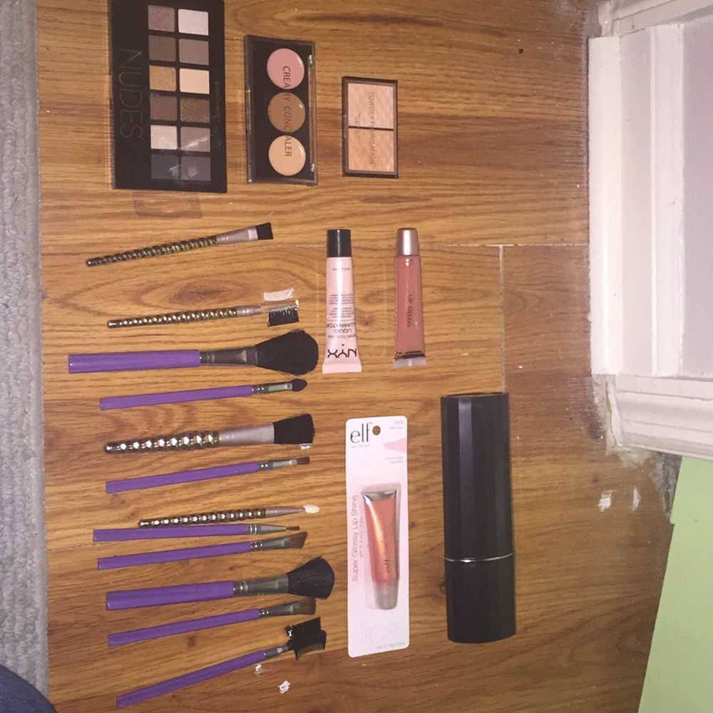 makeup bundle!